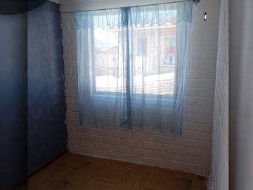 Se Vende Casa Con Amplio Patio En Villa Paraíso, Quillota