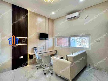 Rumah Strategis 600 Meter Ke Gerbang Tol Limo Depok