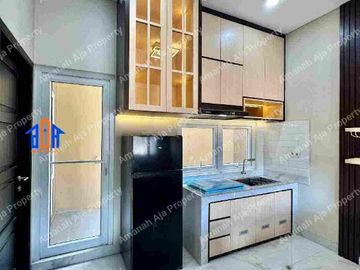 Rumah Strategis 600 Meter Ke Gerbang Tol Limo Depok