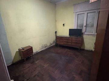 PH en Villa Martelli – ¡Oportunidad para reciclar, con Entrada Independiente!