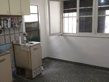 CASA EN ESQUINA CAÑADA DE GOMEZ Y PLUMERILLOS