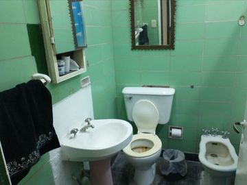CASA EN ESQUINA CAÑADA DE GOMEZ Y PLUMERILLOS