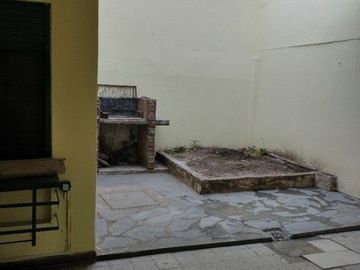 CASA EN ESQUINA CAÑADA DE GOMEZ Y PLUMERILLOS
