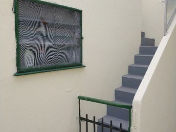 CASA EN ESQUINA CAÑADA DE GOMEZ Y PLUMERILLOS