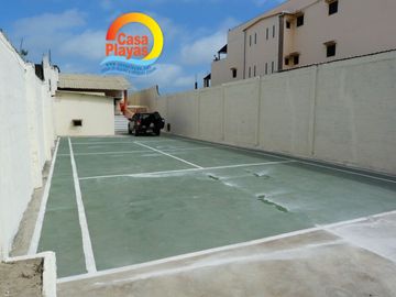 Vendo Casa en Playas Villamil, Av Sixto Chang, Vía a Karibao Engabao