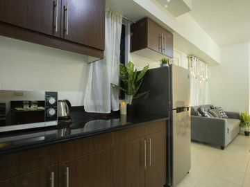 Sale: 2 Bedroom Condo Unit near TV5 EDSA MRT and Greenfield District