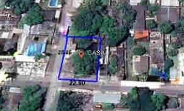 VENDO CASA EN ESQUINA, FRENTE ESCUELA