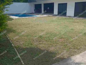 EXCELENTE QUINTA EN VENTA EN NUEVA CASTILLA, ESCOBEDO, NUEVO LEON.
