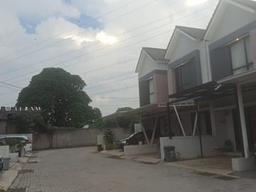 Rumah Mewah DP 0% CINERE DEPOK hanya 1 km-an ke pintu tol