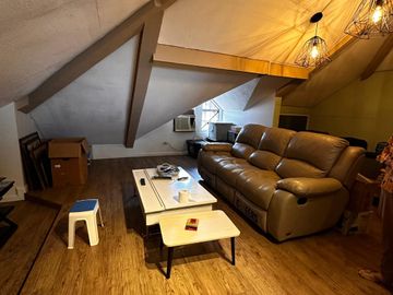 647sqm House & Lot with Garden & Attic FOR SALE in Ayala Heights, Quezon City
