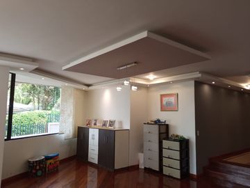 DEPARTAMENTO DUPLEX EN VENTA SECTOR QUITO TENNIS QUITO ECUADOR