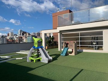 VENDO Departamento en   Av.  Orellana y  San Javier Quito , Ecuador.