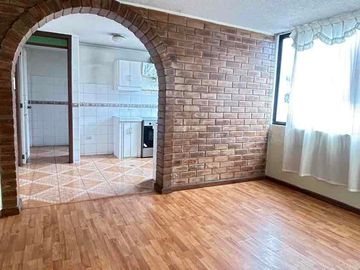 Vendo departamento 3 dormitorios, estudio, sector El Inca y 6 de diciembre