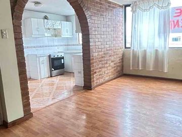 Vendo departamento 3 dormitorios, estudio, sector El Inca y 6 de diciembre