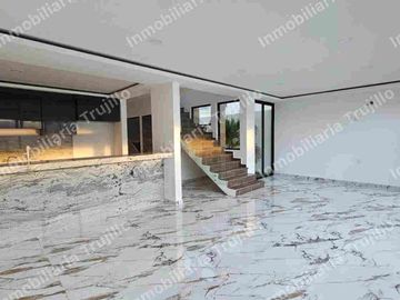 VENDO CASA EN LA RIVIERA VERACRUZ, CERCA DE WALMART EXPRES