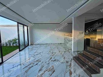VENDO CASA EN LA RIVIERA VERACRUZ, CERCA DE WALMART EXPRES