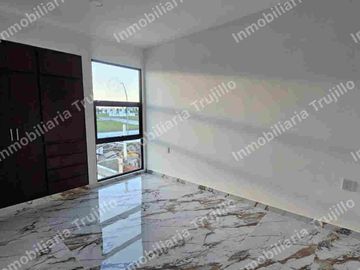 VENDO CASA EN LA RIVIERA VERACRUZ, CERCA DE WALMART EXPRES