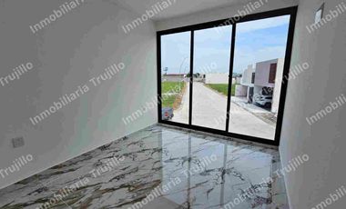 VENDO CASA EN LA RIVIERA VERACRUZ, CERCA DE WALMART EXPRES