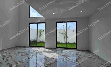 VENDO CASA EN LA RIVIERA VERACRUZ, CERCA DE WALMART EXPRES