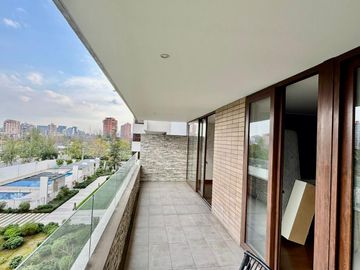 DEPARTAMENTO 3D 3B 2E LIQUIDA BANCO FRENTE PARQUE ARAUCO LAS CONDES