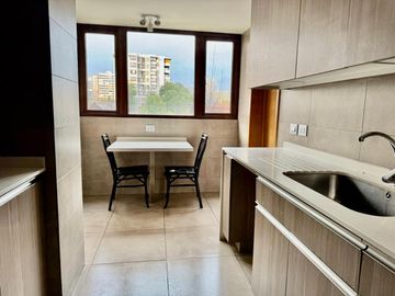 DEPARTAMENTO 3D 3B 2E LIQUIDA BANCO FRENTE PARQUE ARAUCO LAS CONDES