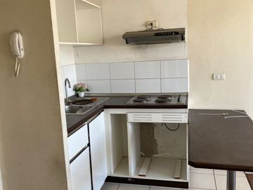 DEPARTAMENTO 2D1E LIQUIDA BANCO SANTIAGO METRO IRARRAZABAL
