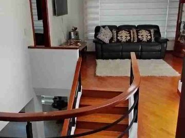 CASA EN VENTA, SECTOR SANGOLQUÍ, EL TRIANGULO