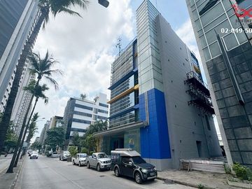 ขายสำนักงาน 6 ชั้น ทำเลถนนบอนด์สตรีท ถนนแจ้งวัฒนะ-ปากเกร็ด39 เมืองทองธานี