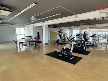 ขายสำนักงาน 6 ชั้น ทำเลถนนบอนด์สตรีท ถนนแจ้งวัฒนะ-ปากเกร็ด39 เมืองทองธานี