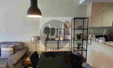 Infinity 1 bed for lease