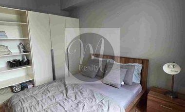 Infinity 1 bed for lease
