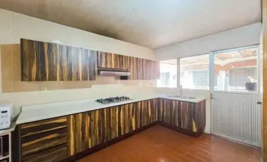 CASA EN VENTA EN PRADOS TEPEYAC, ZAPOPAN