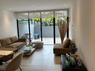 Vendo depto pb con jardín 2 dormitorios