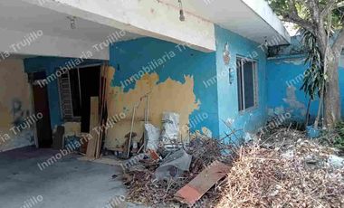 VENDO TERRENO CON CONSTRUCCION CERCA DE TIANGUIS DE BOCA