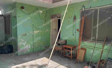 VENDO TERRENO CON CONSTRUCCION CERCA DE TIANGUIS DE BOCA