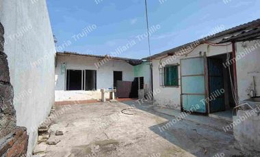 VENDO TERRENO CON CONSTRUCCION CERCA DE TIANGUIS DE BOCA