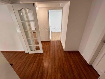 OPORTUNIDAD DE INVERSIÓN!! DEPARTAMENTO CON JARDÍN Y PARQUEADERO PARA 4 VEHÍCULOS