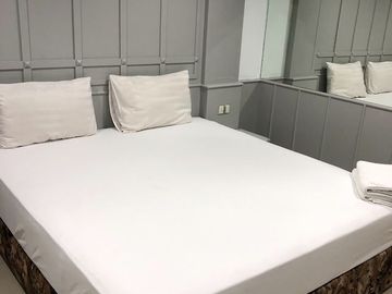 905794 Sale or for Rent bedrooms  Apartment 70 Room