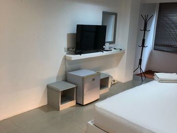 905794 Sale or for Rent bedrooms  Apartment 70 Room