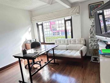 Casa en venta 3 dormitorios: Sector Av. El Inca y 6 de diciembre