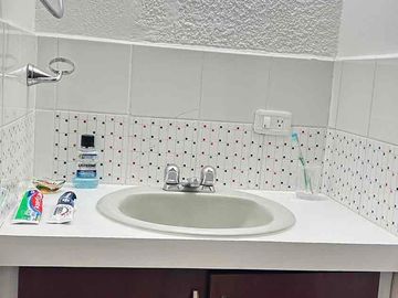 Casa en venta 3 dormitorios: Sector Av. El Inca y 6 de diciembre