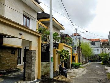[AMR-078.AMA] For Monthly Rent Rumah Cantik Furnished Gatot Subroto I