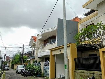 [AMR-078.AMA] For Monthly Rent Rumah Cantik Furnished Gatot Subroto I