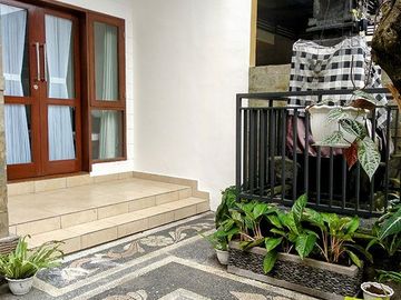 [AMR-078.AMA] For Monthly Rent Rumah Cantik Furnished Gatot Subroto I