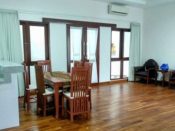 [AMR-078.AMA] For Monthly Rent Rumah Cantik Furnished Gatot Subroto I