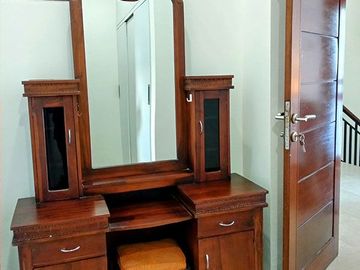 [AMR-078.AMA] For Monthly Rent Rumah Cantik Furnished Gatot Subroto I