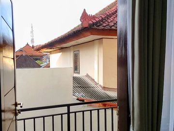 [AMR-078.AMA] For Monthly Rent Rumah Cantik Furnished Gatot Subroto I