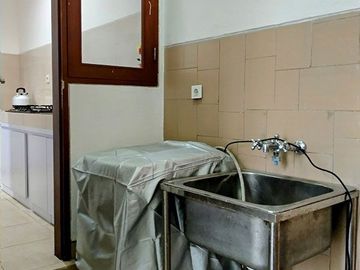 [AMR-078.AMA] For Monthly Rent Rumah Cantik Furnished Gatot Subroto I