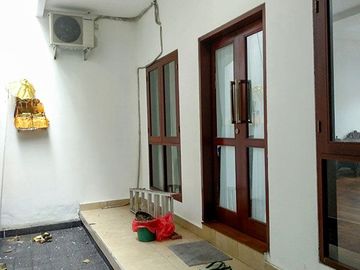 [AMR-078.AMA] For Monthly Rent Rumah Cantik Furnished Gatot Subroto I