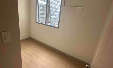 Ready for occupancy 2 bedroom near st.lukes only 2% spot down move in